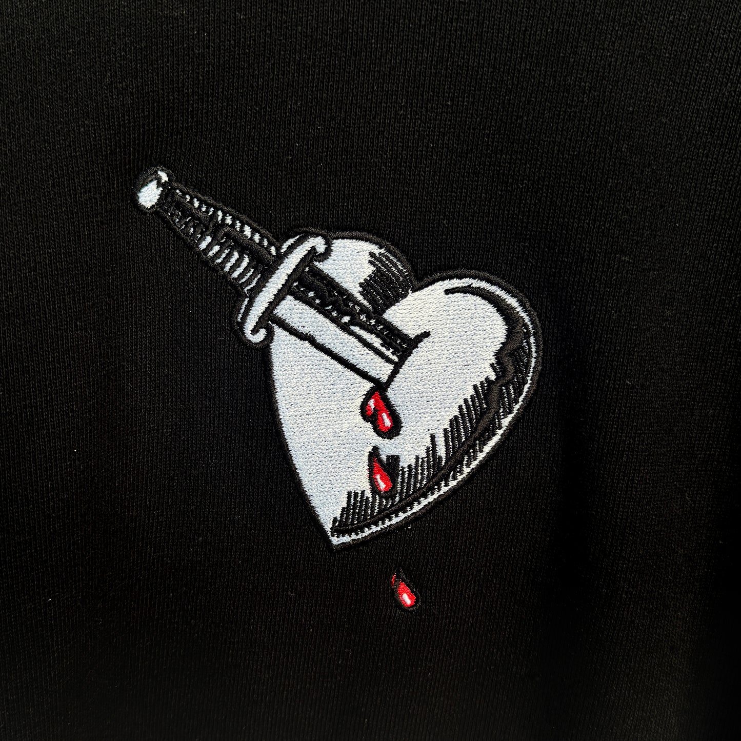 HEART & DAGGER HEAVYWEIGHT HOODIE